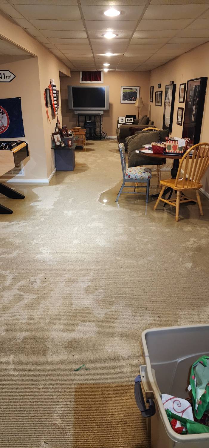 How Quickly Water Damage Can Spread Inside Massachusetts Homes